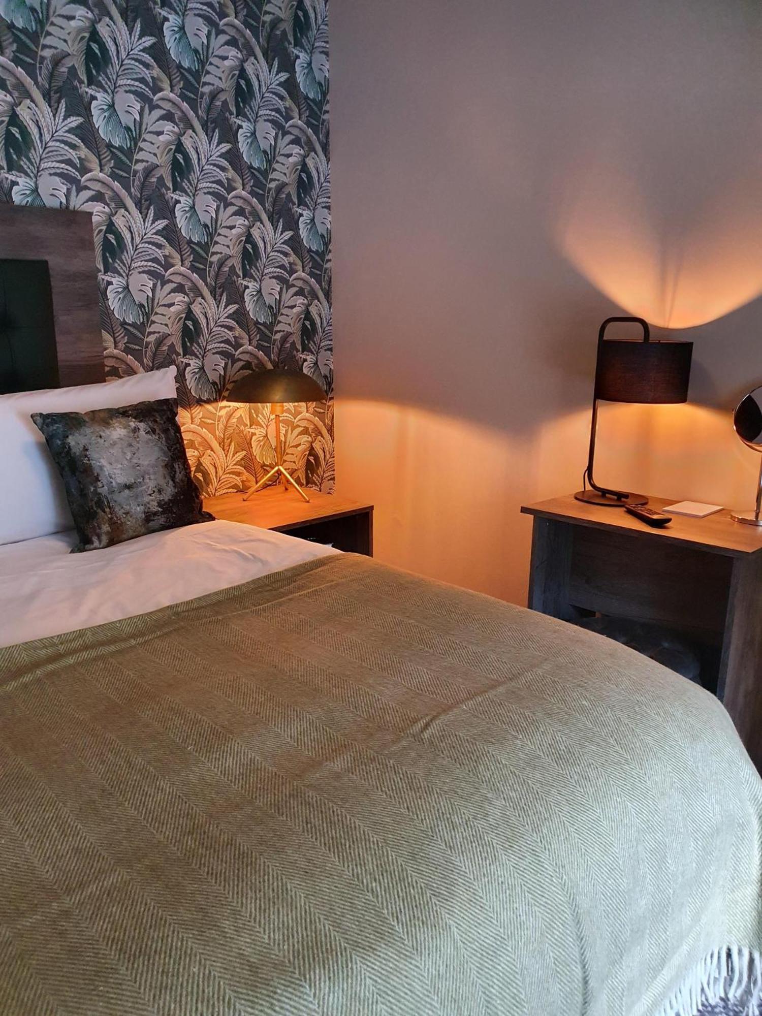 The Coach And Horses Hotel Hexham Room photo