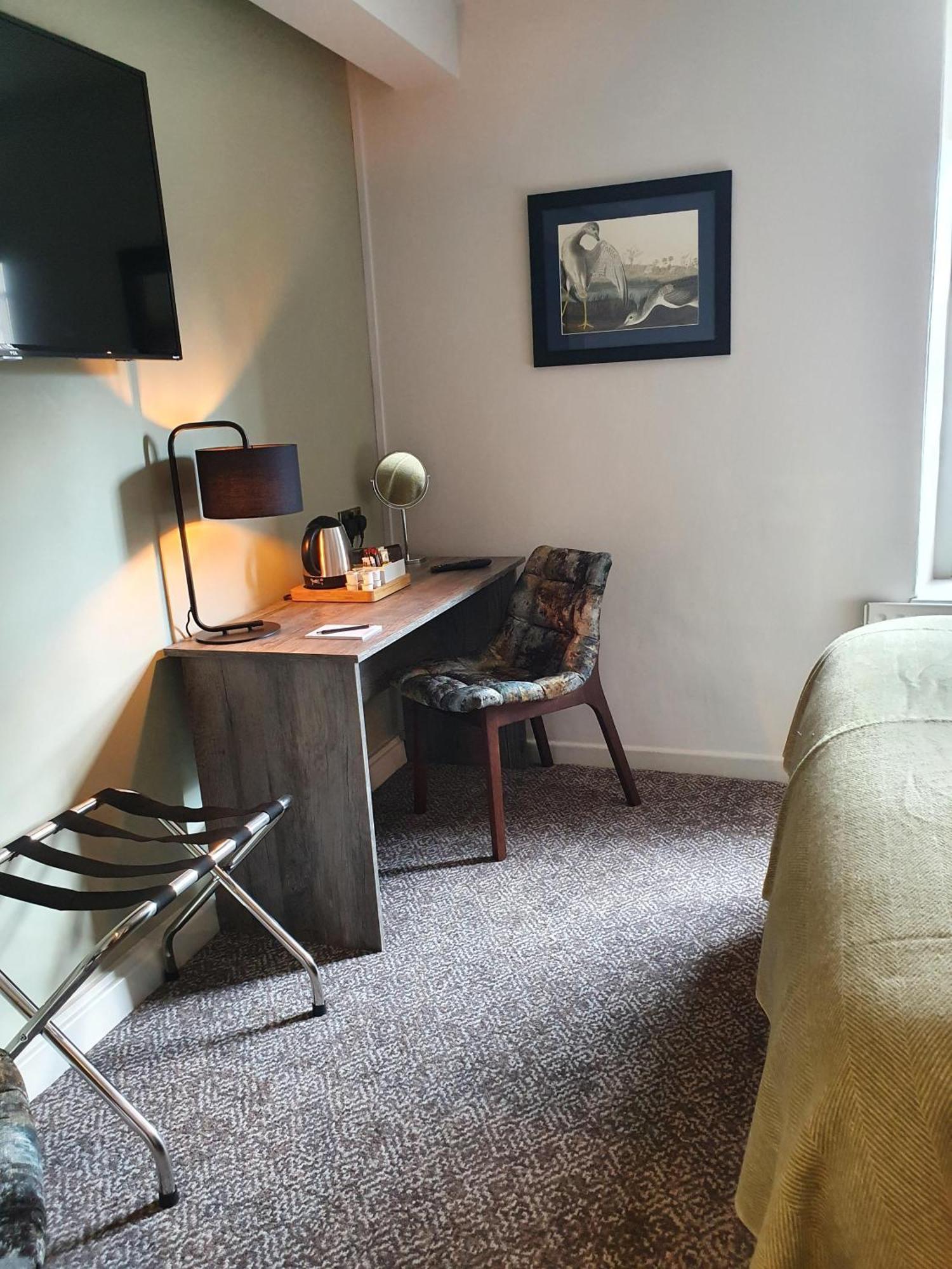 The Coach And Horses Hotel Hexham Room photo